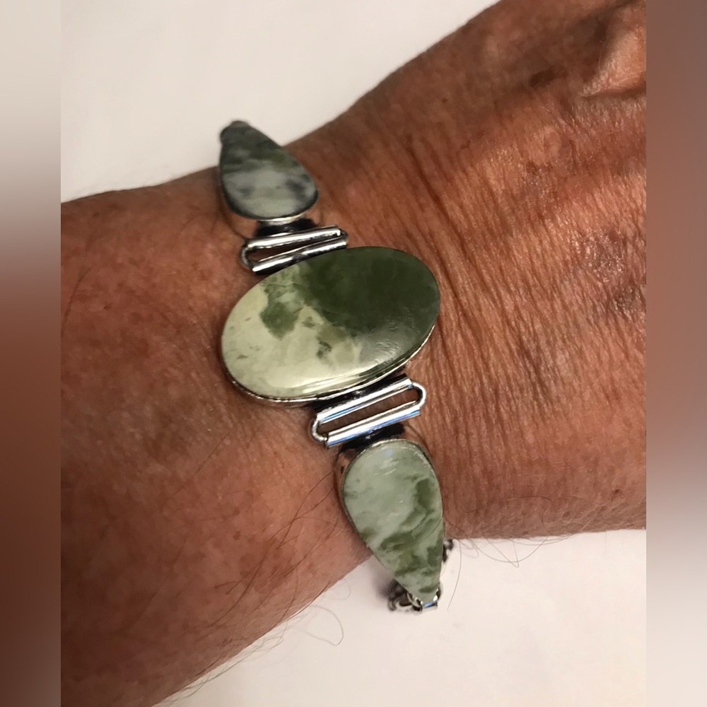 Larsonite Stamped 925 Sterling Silver Bracelet